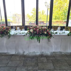 Dekoracija Mladenačkog Stola – Kalemegdanska terasa venčanje