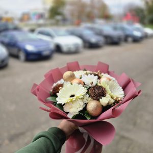 Novogodišnji aranžmani – 035 – Novogodisnji cvetni aranzman